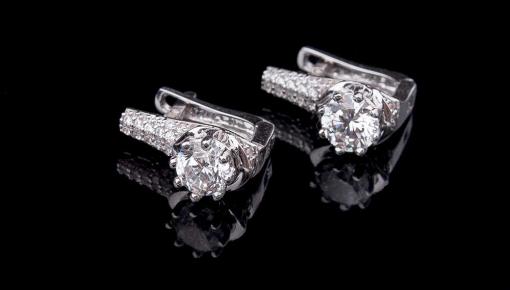 Серьги с бриллиантами 